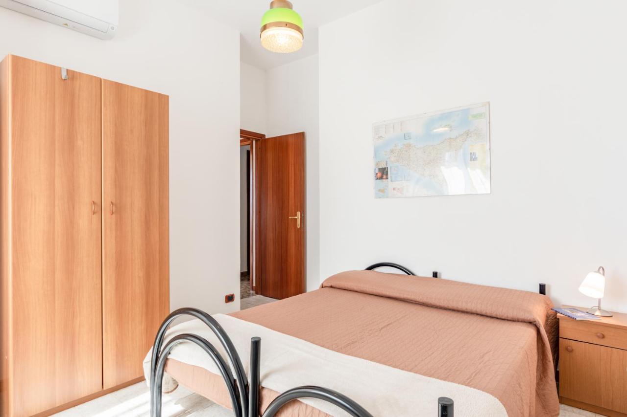 Giardini Naxos Apartment With Terrace Near The Sea מראה חיצוני תמונה